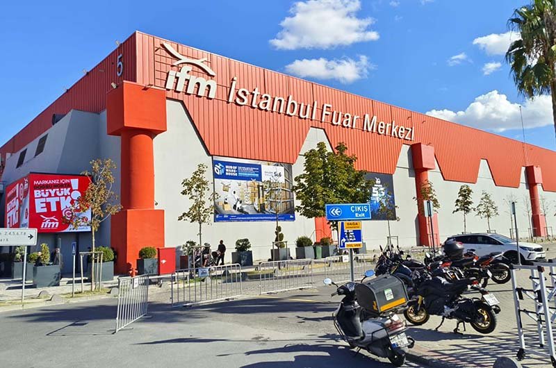 HENSEN at Turkey HOW-HUB Expo 2025 | Showcasing the Power of Heavy-Duty AGV