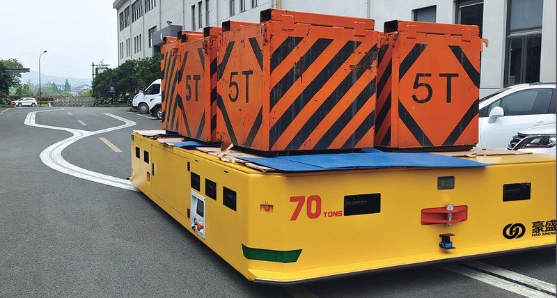 70-ton AGV built on a box-beam welded chassis