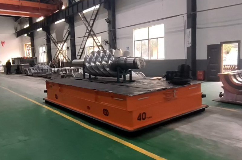 Heavy-duty AGV guided by reflector-free 3D SLAM laser navigation