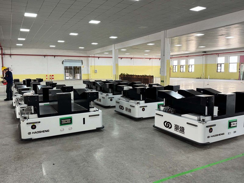  Smart factory production line supported by custom AGVs